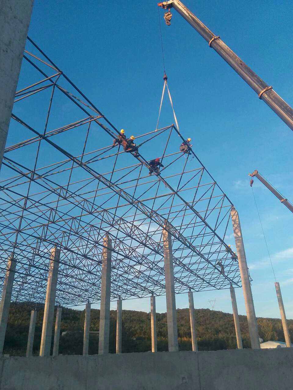 宜昌汪清物流园网架